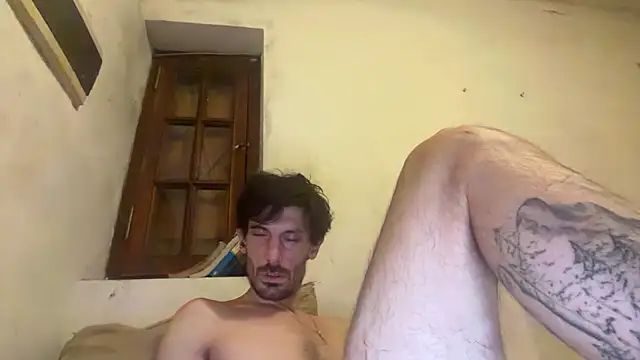 nicolaaaaas online show from February 25, 9:20 am