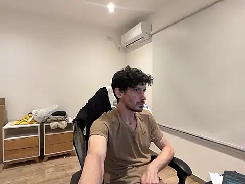 Snapshot of nicolaaaaas chatting on October 25, 3:49 am nicolaaaaas online show from October 25, 3:49 am