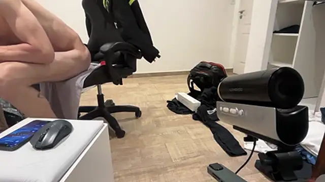 Snapshot of nicolaaaaas chatting on November 30, 10:49 am nicolaaaaas online show from November 30, 10:49 am