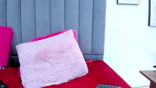 Snapshot of bathory_vamps chatting on March 22, 4:26 pm bathory vamps online show from March 22, 4:26 pm