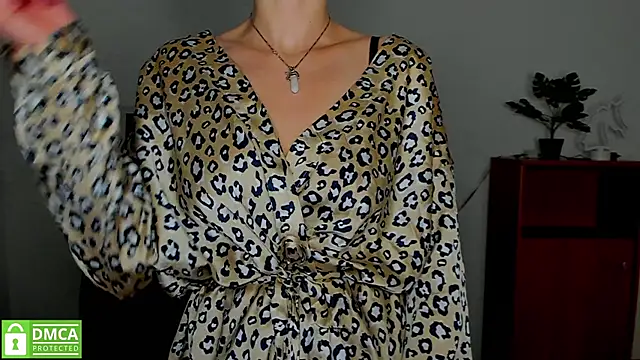 annakillianox online show from October 24, 5:28 am