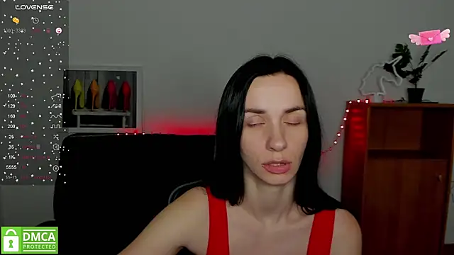 annakillianox online show from March 19, 12:34 pm