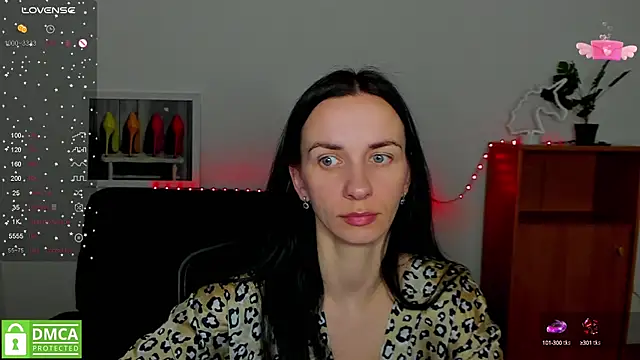 annakillianox online show from March 18, 4:28 pm