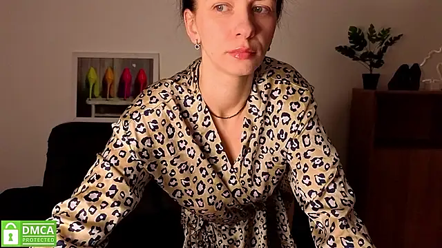 annakillianox online show from February 22, 6:27 am