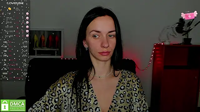 annakillianox online show from March 14, 9:35 am