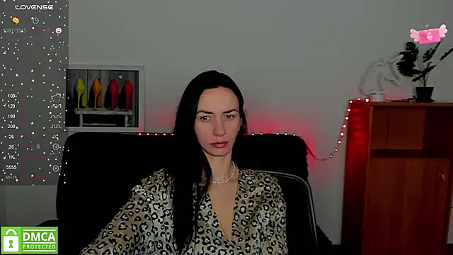 annakillianox online show from March 14, 6:32 am