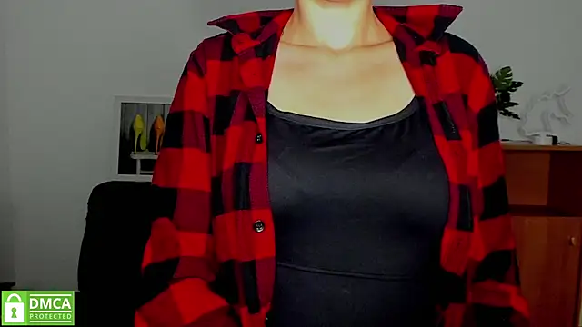 annakillianox online show from September 29, 5:25 am