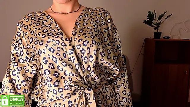 annakillianox online show from February 1, 12:25 pm