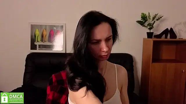 annakillianox online show from April 13, 5:22 am