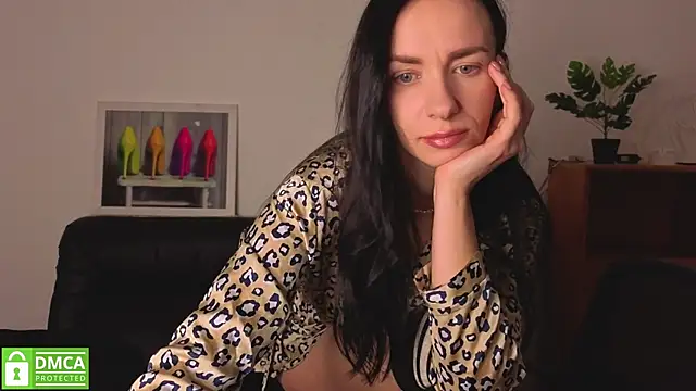 annakillianox online show from December 14, 8:09 am