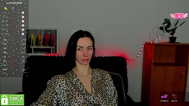 annakillianox online show from March 18, 6:28 am