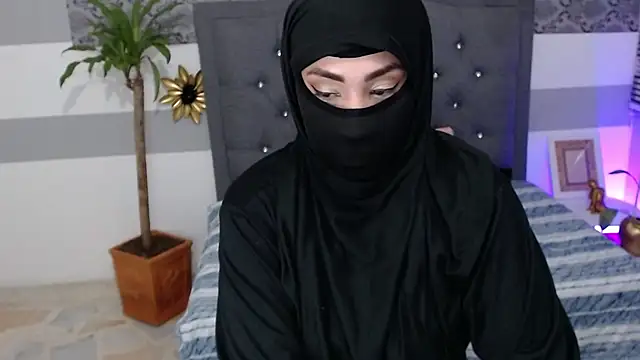 Snapshot of Jalima_sabag chatting on February 19, 2:33 am Jalima sabag online show from February 19, 2:33 am