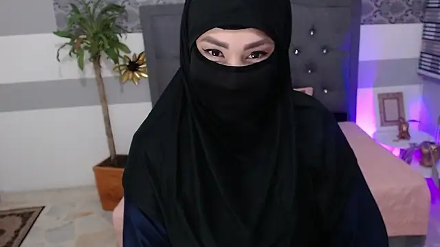 Snapshot of Jalima_sabag chatting on October 14, 6:30 pm Jalima sabag online show from October 14, 6:30 pm