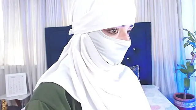 Uzra hayed online show from November 26, 3:34 pm