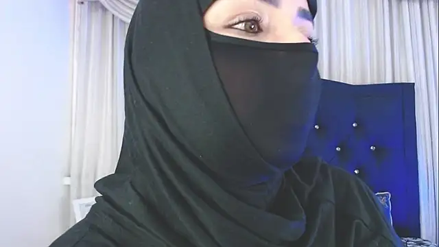 Uzra hayed online show from November 5, 9:29 pm