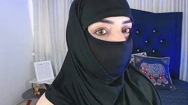 Uzra hayed online show from November 13, 8:02 pm