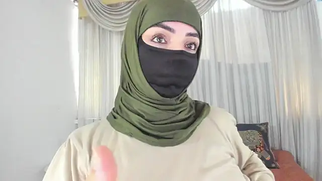 Uzra hayed online show from April 20, 1:56 pm