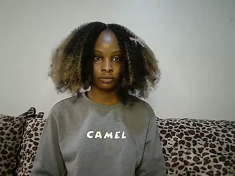 Toxique  online show from November 7, 12:10 pm