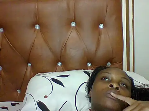 Toxique  online show from February 27, 6:02 am