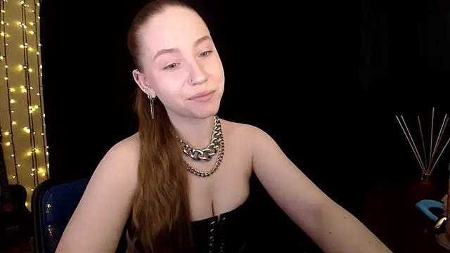 SindiWatsoon online show from March 21, 2:10 pm