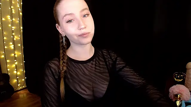 SindiWatsoon online show from October 31, 12:24 pm