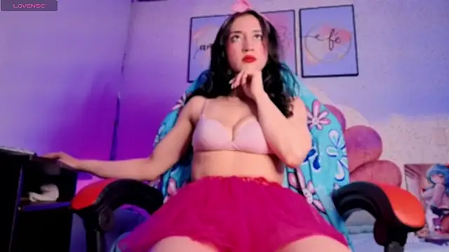 Snapshot of luly_pink chatting on June 9, 4:13 am luly pink online show from June 9, 4:13 am