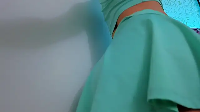 Snapshot of luly_pink chatting on June 23, 5:05 am luly pink online show from June 23, 5:05 am