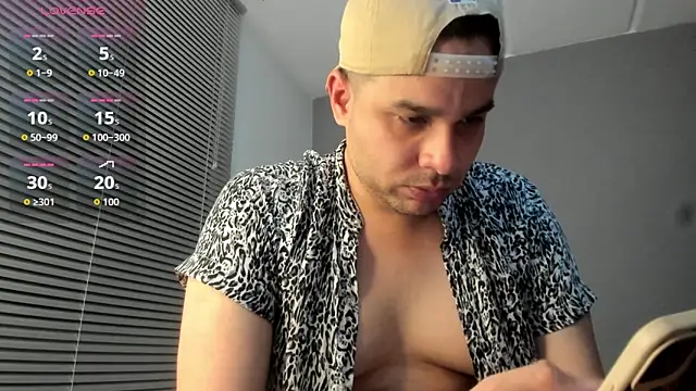 Latin boy surprisee online show from February 3, 12:43 am