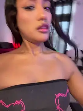 VictoireFeller online show from February 4, 10:27 pm