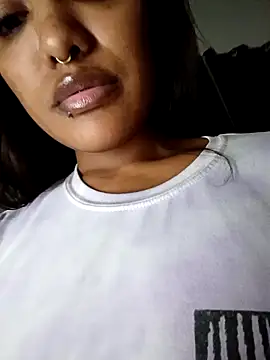 VictoireFeller online show from March 21, 1:51 am