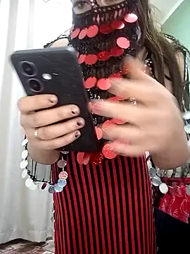 Snapshot of Meral1 chatting on March 22, 11:31 pm Meral1 online show from March 22, 11:31 pm