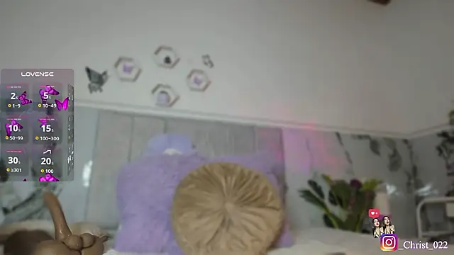 christal cutee online show from March 14, 4:07 am