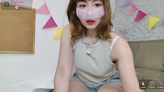 A33-asami online show from May 31, 1:33 am