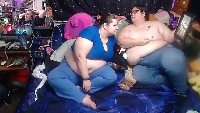 yoursexything79 online show from December 17, 1:43 am