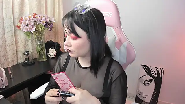 Snapshot of _hikaru_arimura chatting on December 12, 2:04 am hikaru arimura online show from December 12, 2:04 am