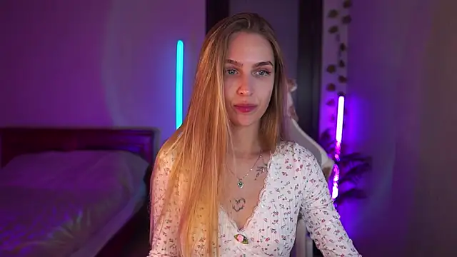 Snapshot of Kamila_icee chatting on September 13, 6:30 pm Kamila icee online show from September 13, 6:30 pm