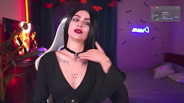 Kamila icee online show from October 30, 8:17 pm