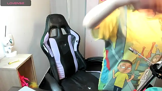 Snapshot of setzuna_ chatting on November 27, 2:45 am setzuna online show from November 27, 2:45 am