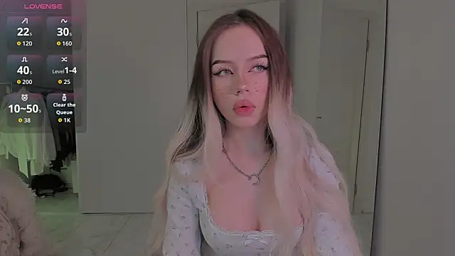 KellyBarton online show from November 20, 10:31 pm