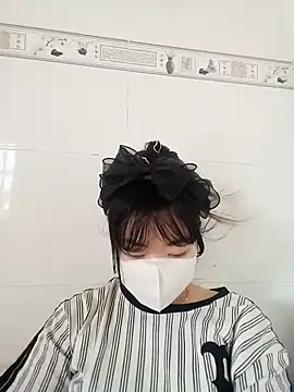 Snapshot of Love_sex25xx chatting on February 8, 1:43 am Love sex25xx online show from February 8, 1:43 am