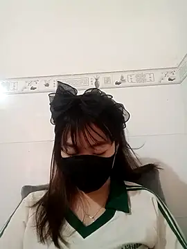 Snapshot of Love_sex25xx chatting on February 15, 4:14 am Love sex25xx online show from February 15, 4:14 am