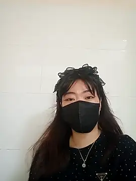 Snapshot of Love_sex25xx chatting on March 13, 3:22 am Love sex25xx online show from March 13, 3:22 am