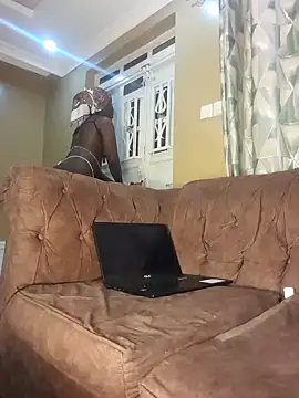 Snapshot of judysexy2 chatting on February 8, 8:21 pm judysexy2 online show from February 8, 8:21 pm