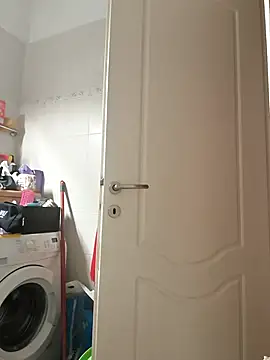 onbifeet online show from February 13, 6:13 am