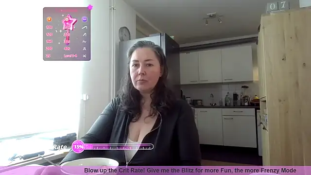 MilfGina online show from November 7, 9:03 am