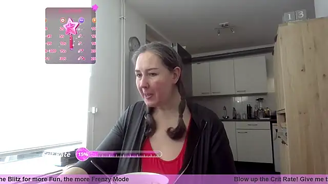 MilfGina online show from November 13, 8:40 am