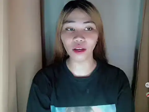 urfantacyjean online show from April 24, 2:46 am