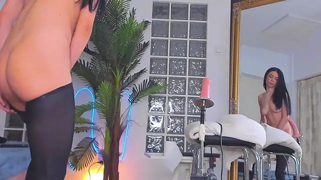 JassyeJoy online show from April 18, 4:37 am