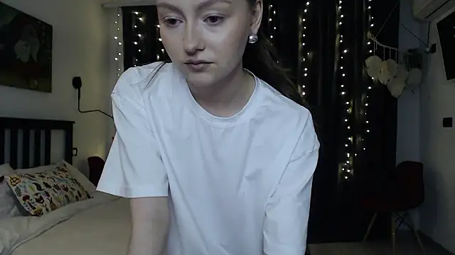 winter  sun online show from January 14, 1:48 pm