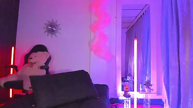 sam carsonx online show from January 10, 10:27 pm